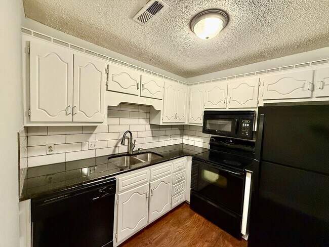 Photo - 2 Bedroom Condo on Chapman Mountain Unit D