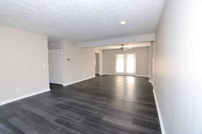 Photo - Gorgeous3 Bed 1 Bath Home!