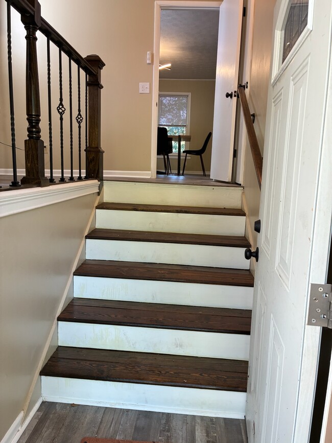 Photo - 410 Etowah Ave