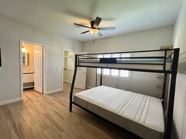 Photo - Los Caballeros #427 Unidad 427