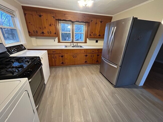 Photo - 16 E Walnut St Unidad 1