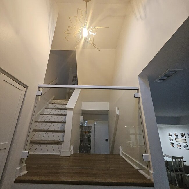 Photo - 5002 Shannon Ct