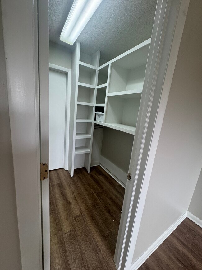 Photo - 1600 Park Cir Condo Unit 1210