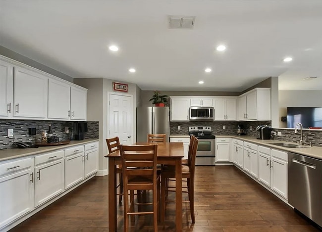 Building Photo - COMING SOON - Spacious 5-Bedroom Home in Allen with Office, 2 Living Areas & First-Floor Primary ...