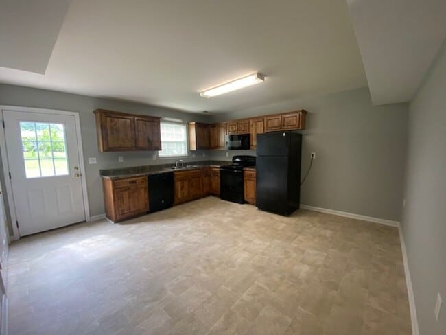 Photo - 1295 Pond St SE Unit 1295 Pond St SE