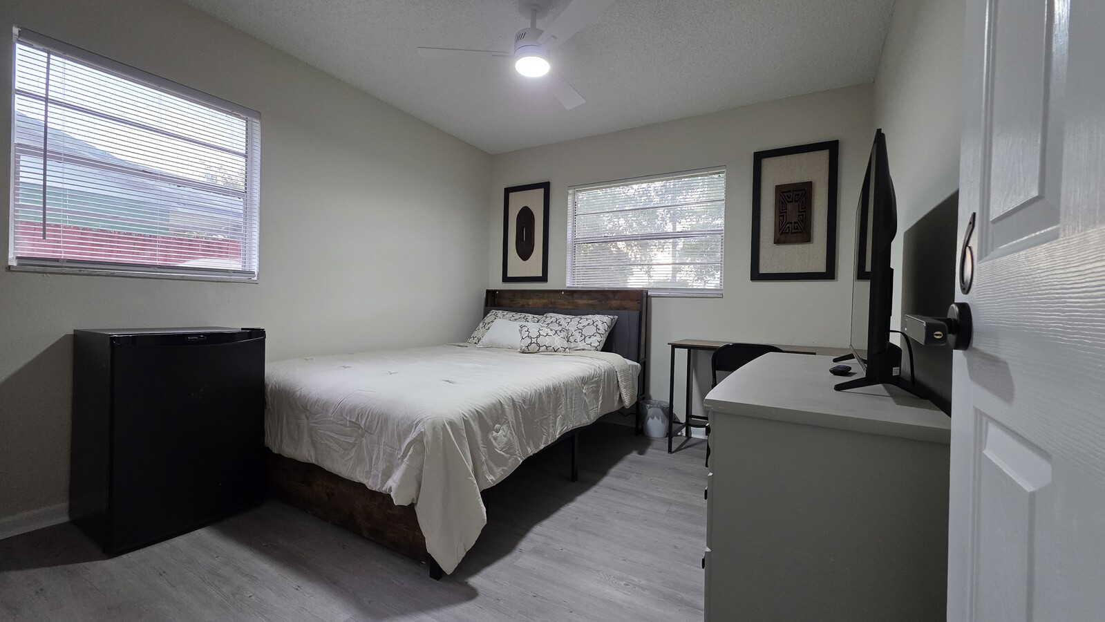 Photo - 1343 Poppy Ave