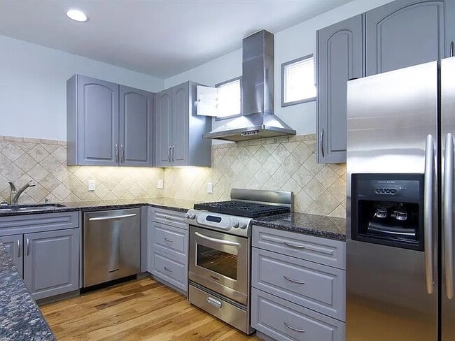 Photo - 2606 Shelby Ave
