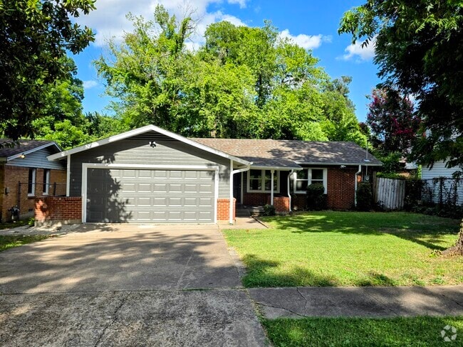 Building Photo - 4014 Sun Valley Dr Rental