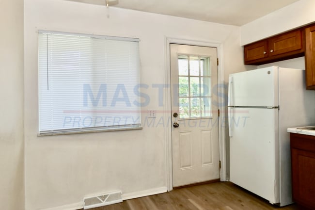 5765 Steffens Ave Unit A