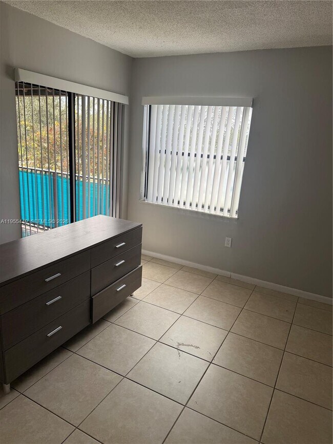 Photo - 250 W Park Dr Unit 201-5