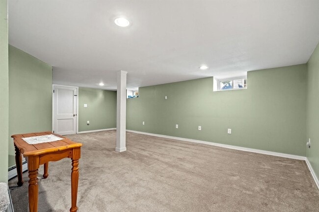 Photo - 267 Cilley Rd