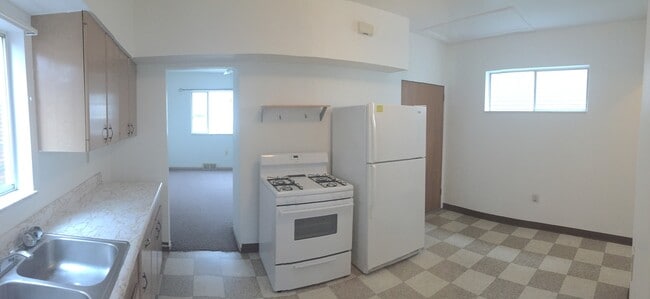 Building Photo - 116 Sedgwick St Rental