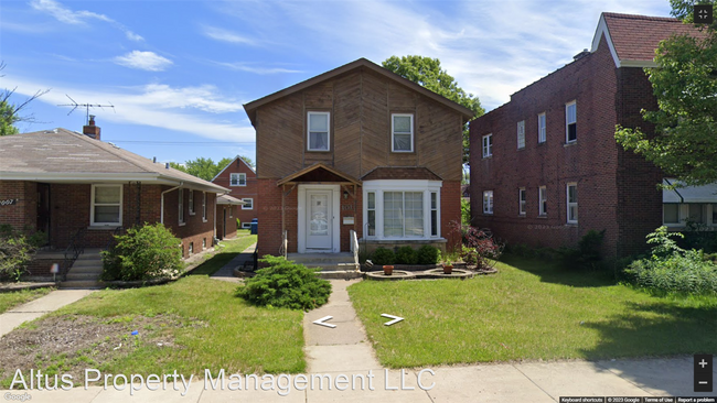 3 br, 1 bath House - 1011 Wentworth Ave - 3 br, 1 bath House - 1011 Wentworth Ave