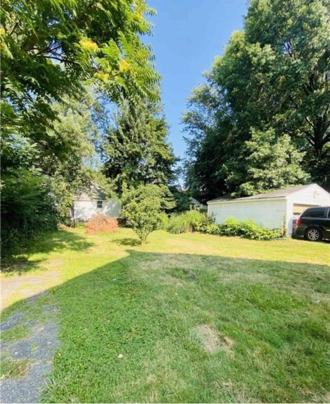 Photo - 849 Beardsley St