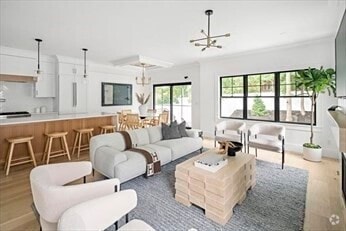 Building Photo - 453 Albemarle Rd Rental