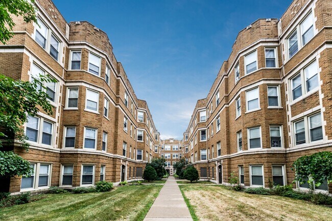 Photo - 4720 S Drexel