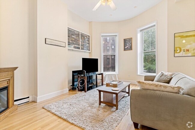 Building Photo - 8 Greenwich Park Unit 2 Rental