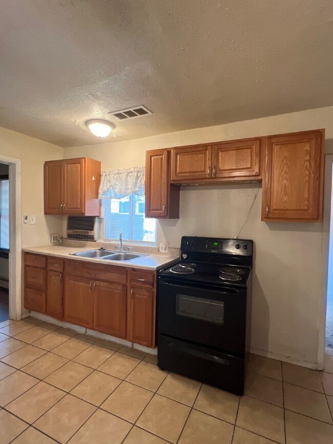 Photo - Location, Location, Location! Convenient t... Unit B