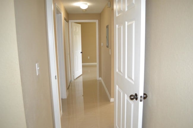 Photo - 6368 Raleigh St