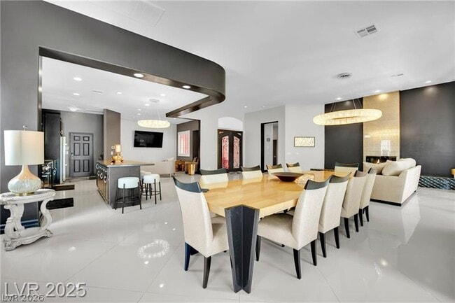 Photo - 1012 Granger Farm Way