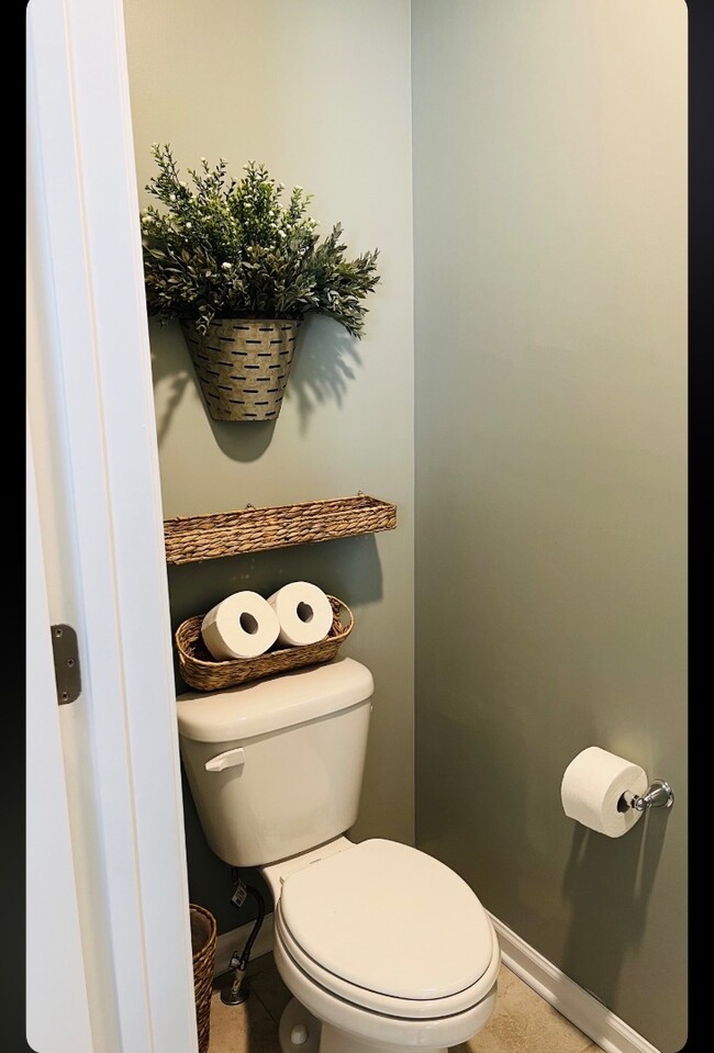 Photo - 410 Prestige Ct