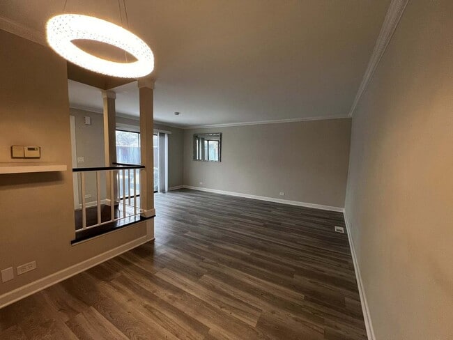 Photo - 7333 Winthrop Way