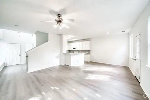 Building Photo - 3215 Atherton Canyon Ln Rental