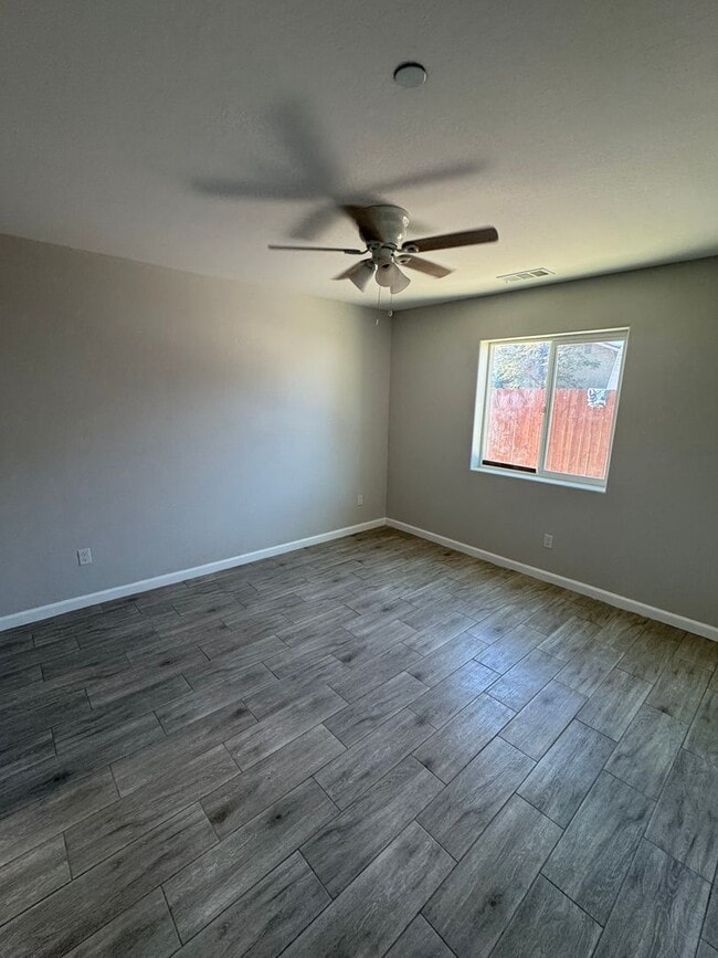 Photo - 1627 Virginia St Unit D