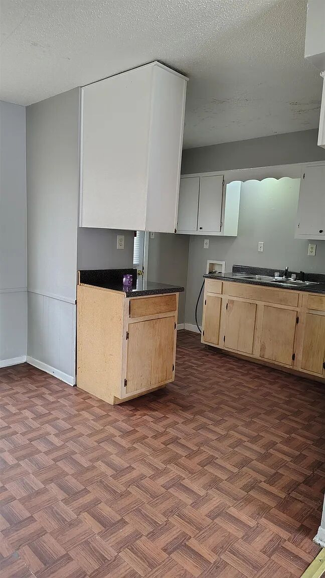 Photo - 3740 Parrot Cove