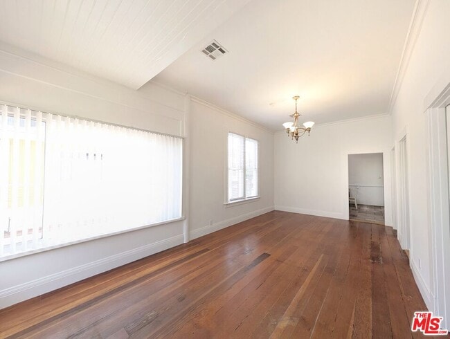 Photo - 222 Bicknell Ave