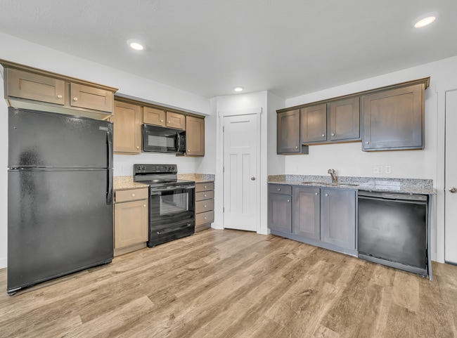 Photo - 14838 S Trap Rock Way Unidad 14838