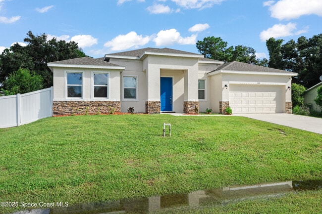 Photo - 1426 Seeley Cir NW