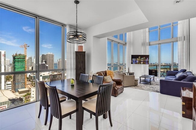 Photo - 1100 Biscayne Blvd