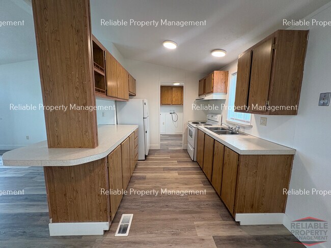 Photo - 254 N 700 W Casa