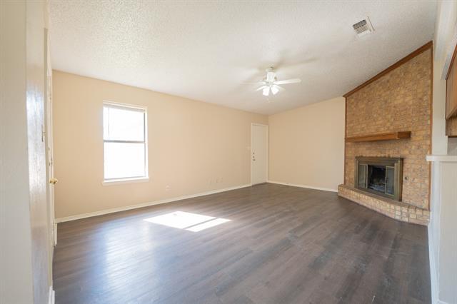 Photo - 6509 Sayle St