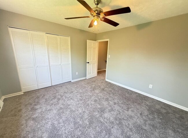 Photo - 604 Eastwood St