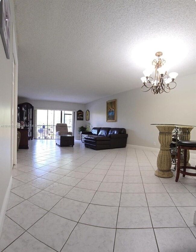 Photo - 302 Lakeview Dr Unidad 102