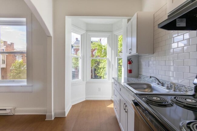 Photo - 529 Cumberland St