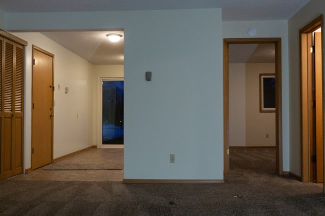 Photo - Englewood Manor