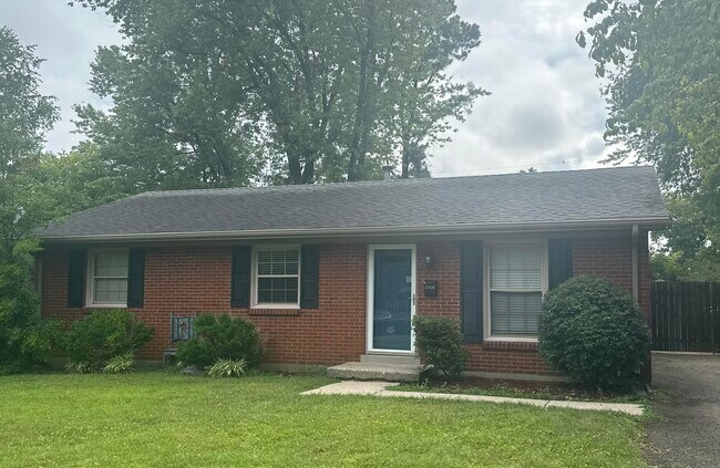 Building Photo - 2908 Argyle Dr