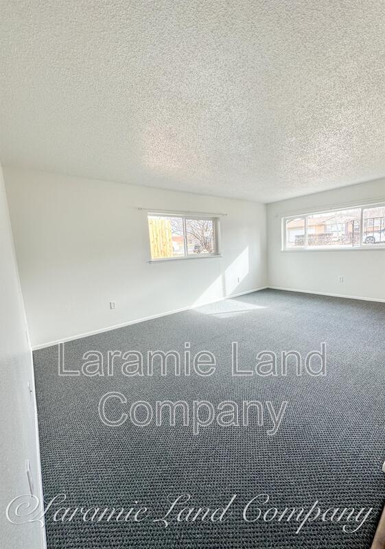 Photo - 1115 Downey St