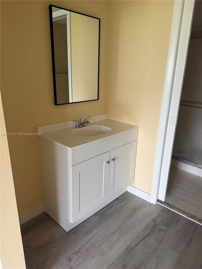 2603 SE 20th Ct Unidad 102-A