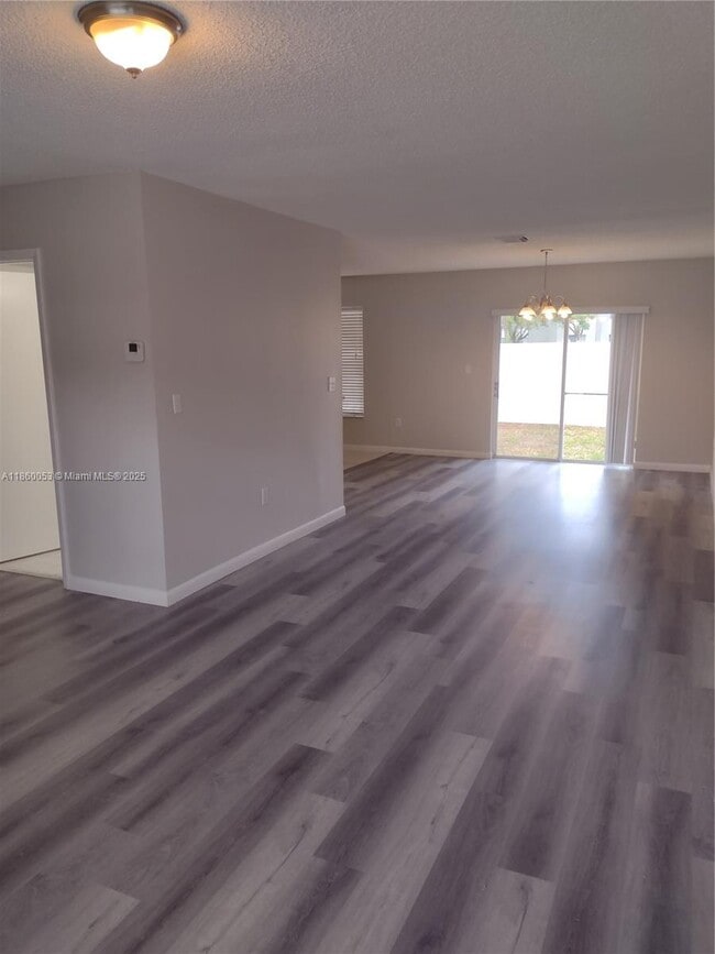 Building Photo - 2311 SW 83rd Ave Rental