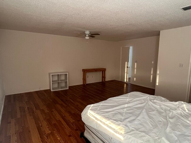 Photo - 702 S Arroyo Blvd Unit 1