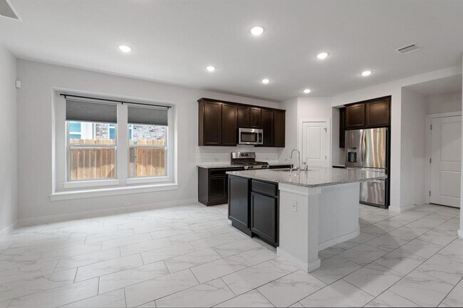 Photo - 8215 Prairie Rye Dr