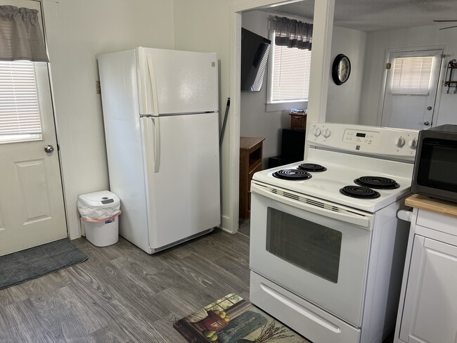 Photo - 506 S 5th Ave