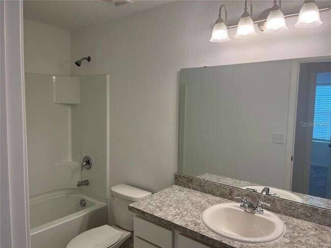 Photo - 497 Madison Dr