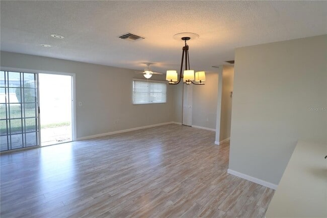 Photo - 6100 Coral Way