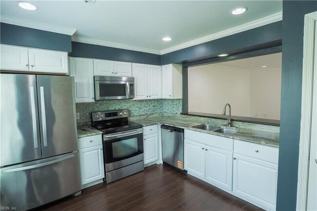 Photo - 1528 Jameson Dr