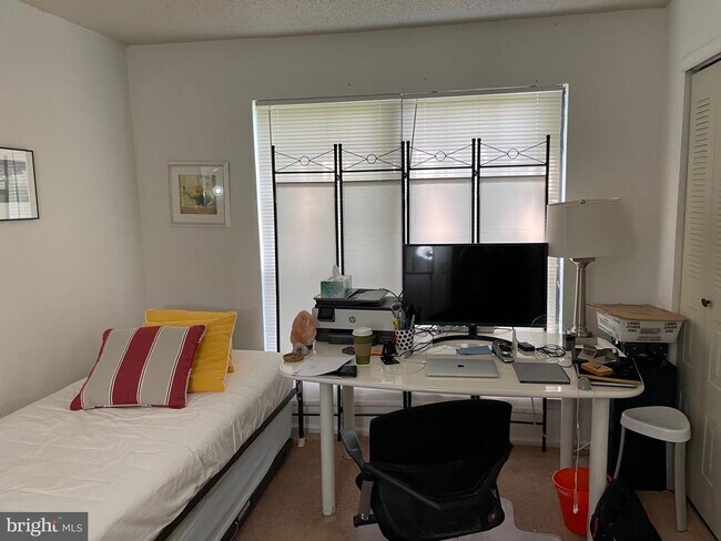 Photo - 5 Chamberlin Ct